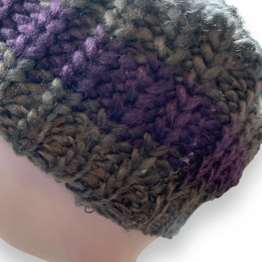 Women’s Beret Hat Green‎ Purple Cream Knit Warm Winter Essential